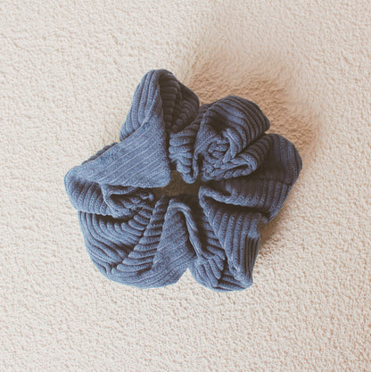 The Grateful Scrunchie - Qwerky Colour