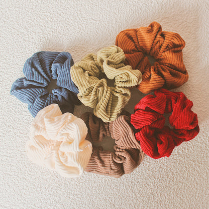 The Grateful Scrunchie - Qwerky Colour