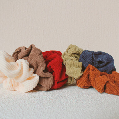 The Grateful Scrunchie - Qwerky Colour