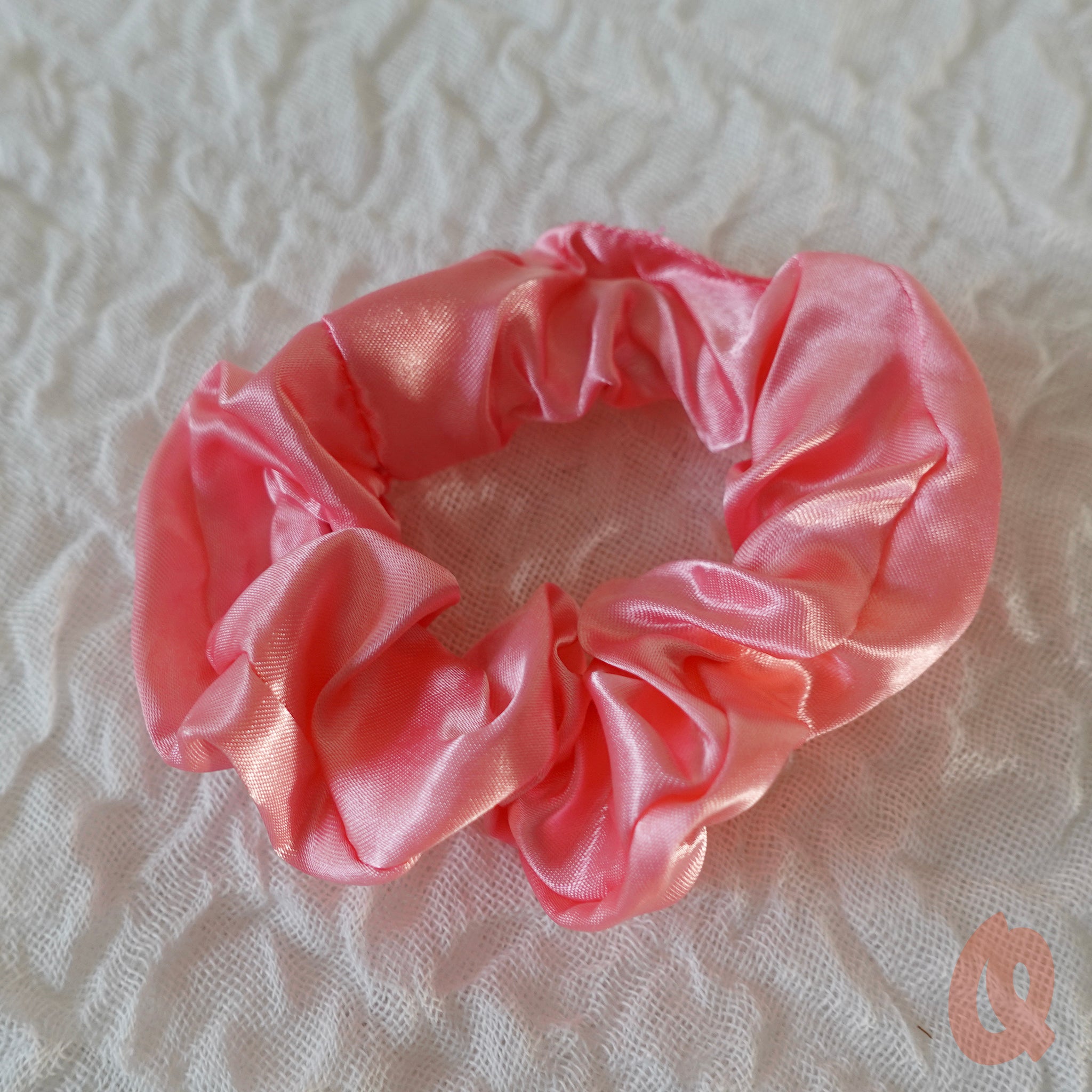 Cheer Scrunchie - Qwerky Colour