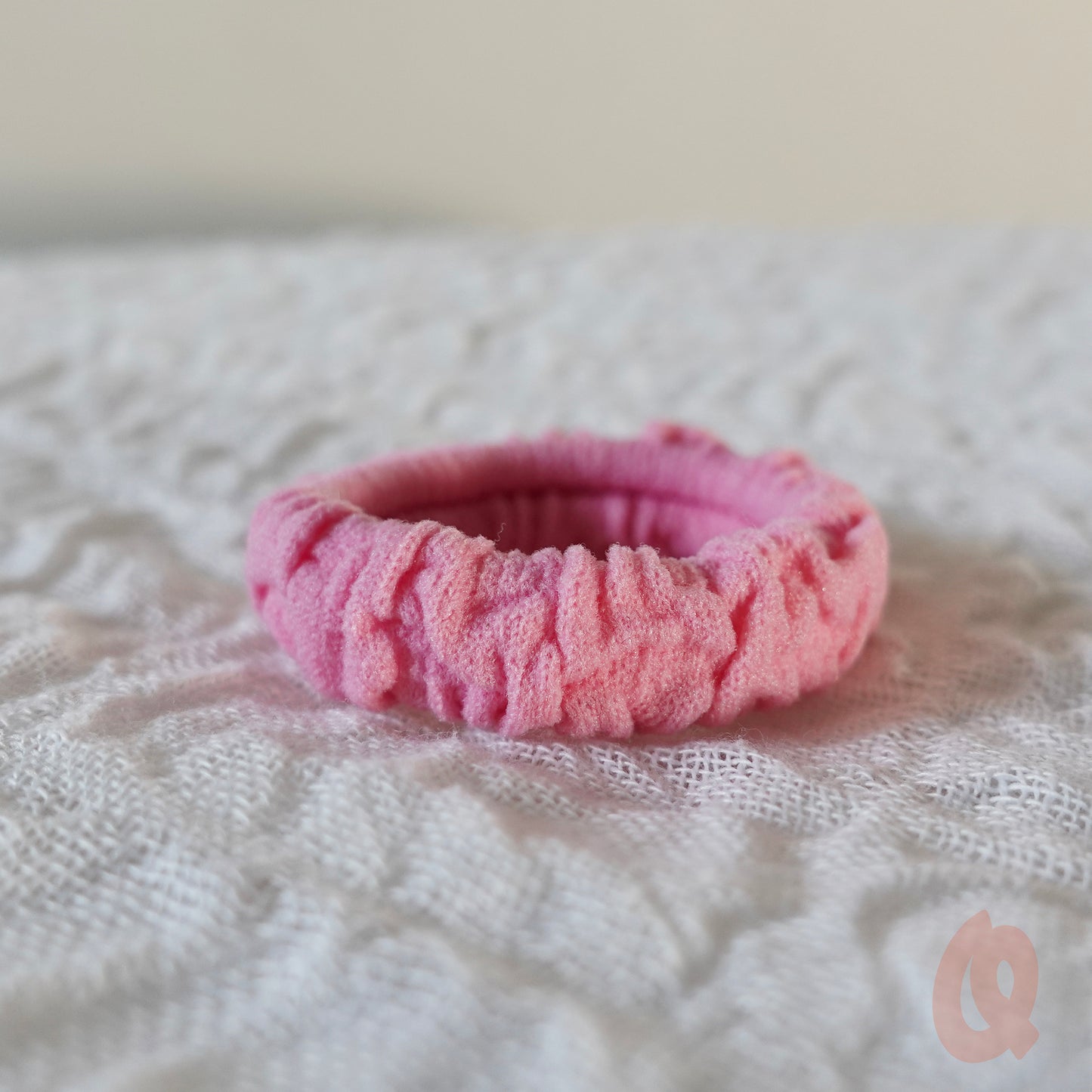 Pastel Mini Scrunchie - Qwerky Colour