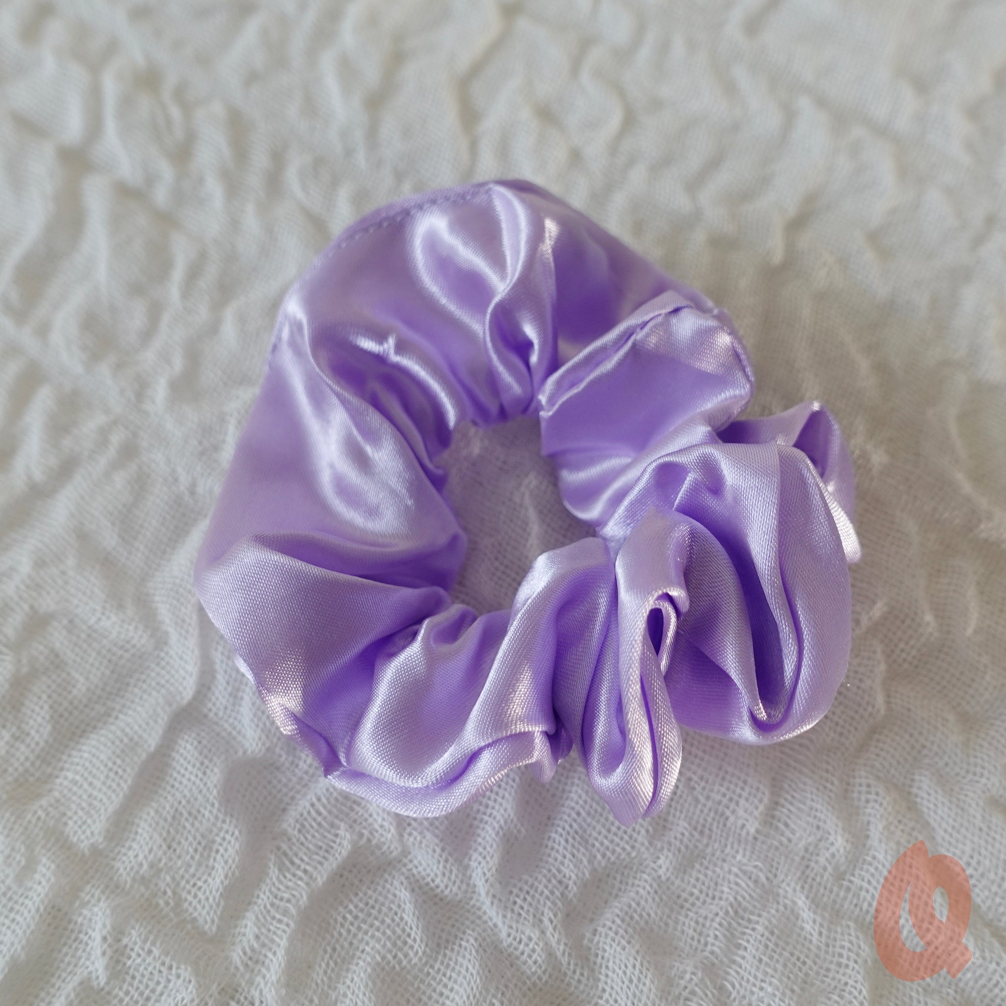 Cheer Scrunchie - Qwerky Colour