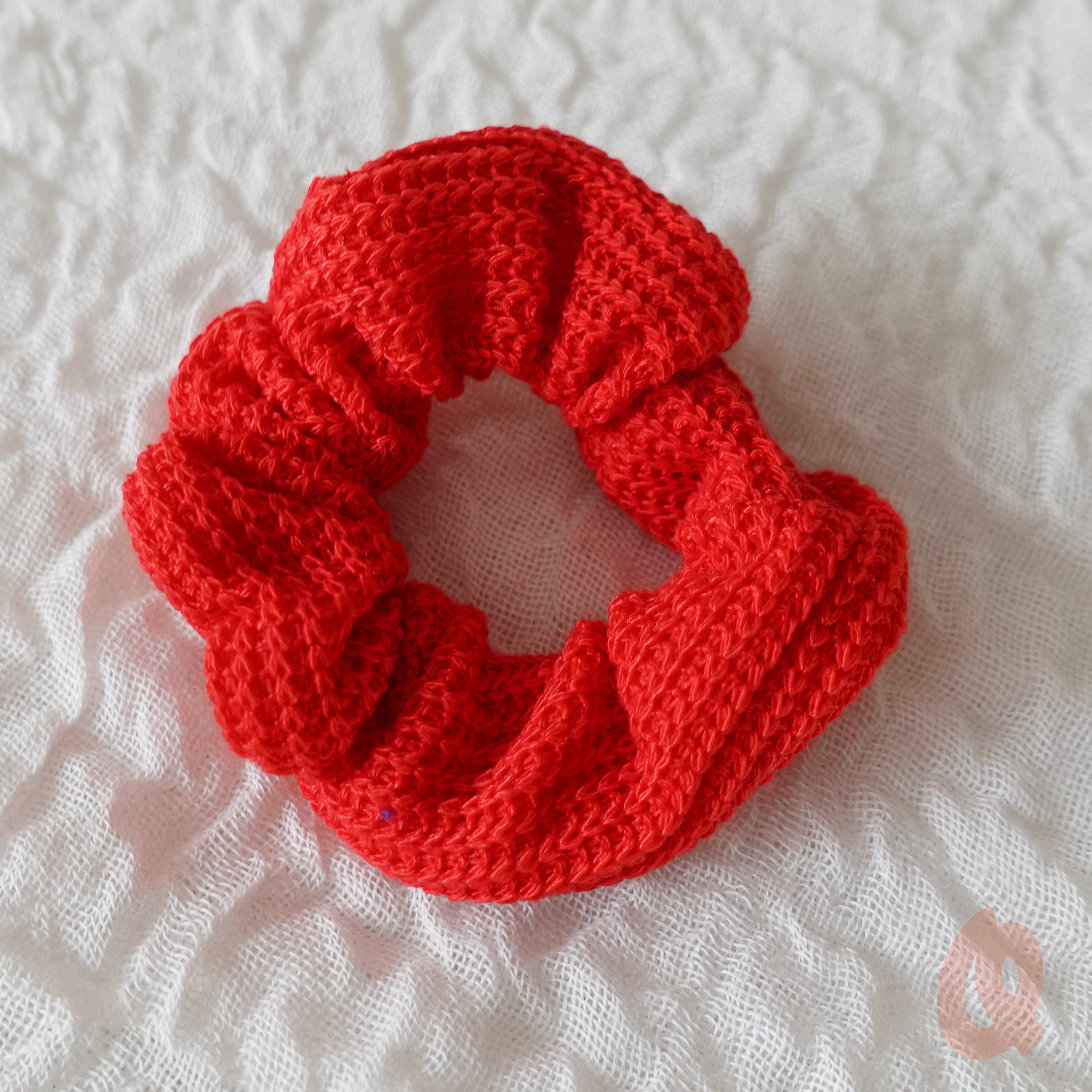 Knitted Scrunchie - Qwerky Colour